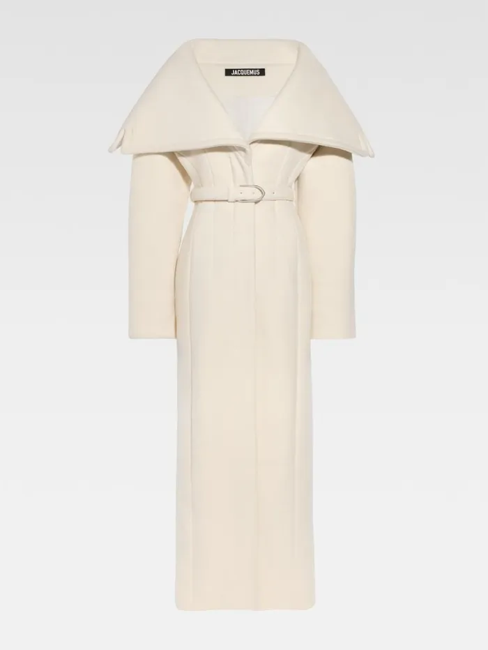 Women Coats and Jackets JACQUEMUS The Caruso Coat Offwhite Women Coats and Jackets JACQUEMUS The Caruso Coat Offwhite