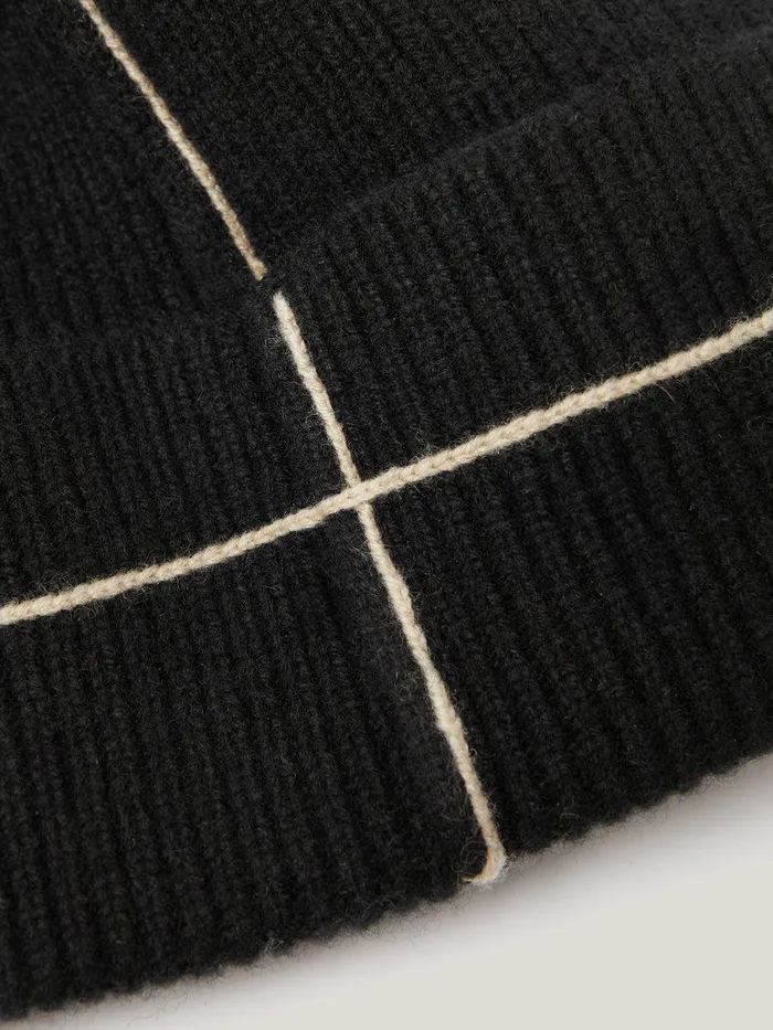 Women Contrast Stitch Beanie Black Jigsaw Knitwear and Cashmere