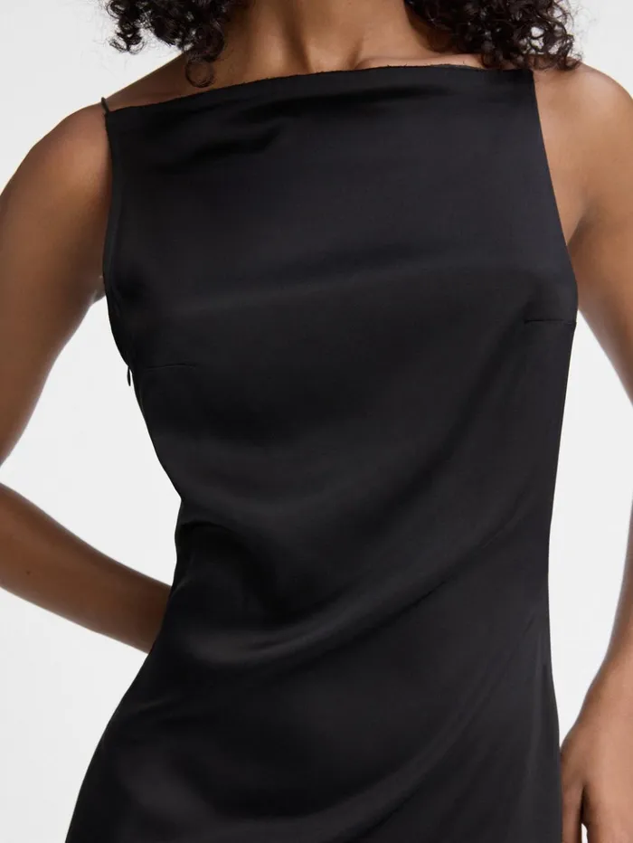 Women Dresses and Skirts JACQUEMUS The Spoglio Dress Black Women Dresses and Skirts JACQUEMUS The Spoglio Dress Black