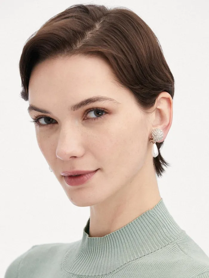Women Earrings Oscar De La Renta Crystal and Pearl Drop ClipOn Earrings Crystal Women Earrings Oscar De La Renta Crystal and Pearl Drop ClipOn Earrings Crystal