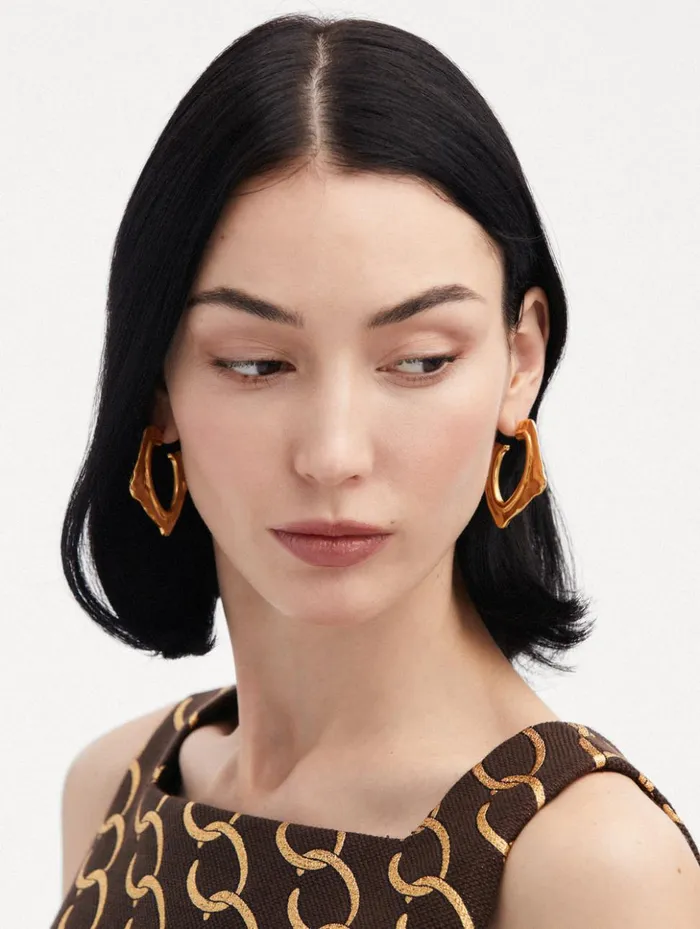 Women Earrings Oscar De La Renta Small Abstract O Hoop Earrings Gold
