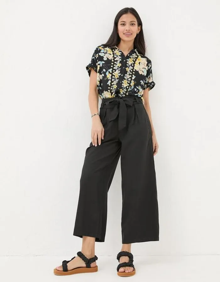 Women FatFace Pants and Leggings Mina Crop Pants Black