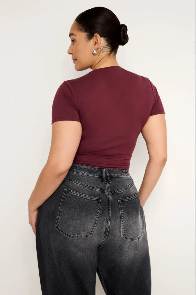 Women GOOD AMERICAN Tops SUPER STRETCH BABYTEE Oxblood002