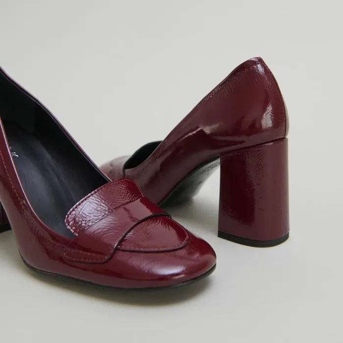 Women Heeled Loafers With Square Toe Burgundy JONAK Loafers