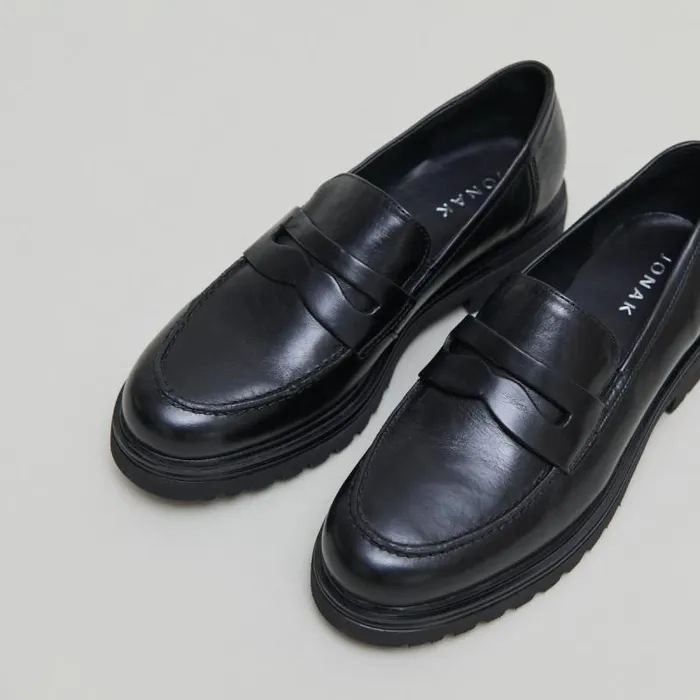 Women Loafers With Notched Soles Black JONAK Loafers