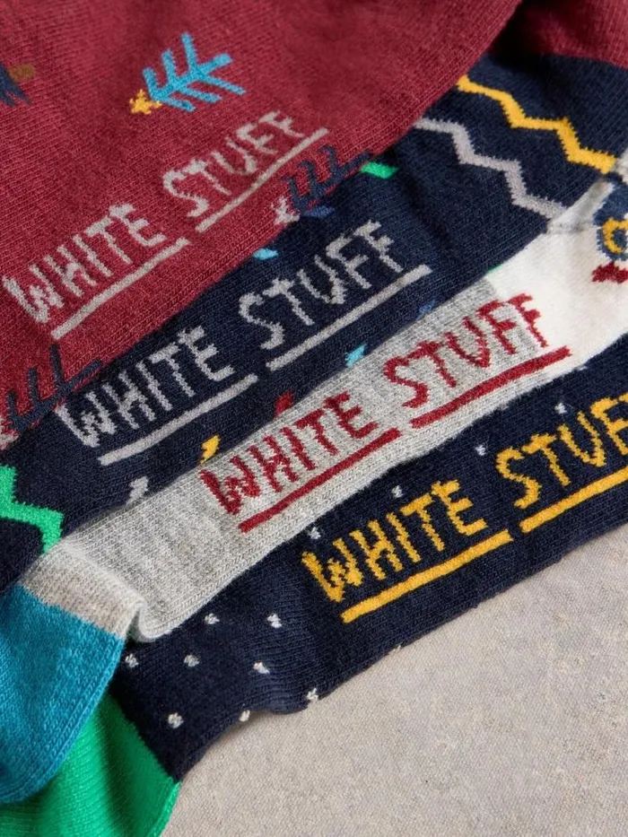 WomenMen 4 Pack Christmas Ankle Socks Navy Multi White Stuff Gift Sets WomenMen 4 Pack Christmas Ankle Socks Navy Multi White Stuff Gift Sets