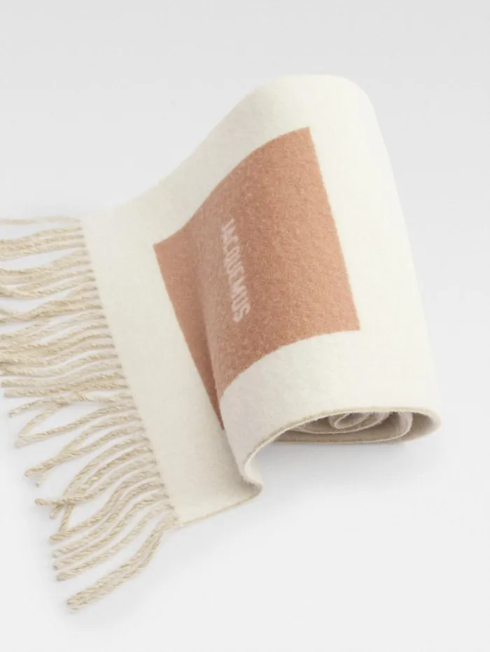 WomenMen Scarves Beanies and Gloves JACQUEMUS The Rond Carr Scarf Multibeige WomenMen Scarves Beanies and Gloves JACQUEMUS The Rond Carr Scarf Multibeige