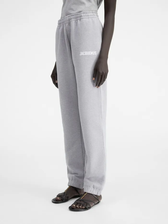 WomenMen Sweatshirts and Joggings JACQUEMUS The Jacquemus Track Pants Grey WomenMen Sweatshirts and Joggings JACQUEMUS The Jacquemus Track Pants Grey