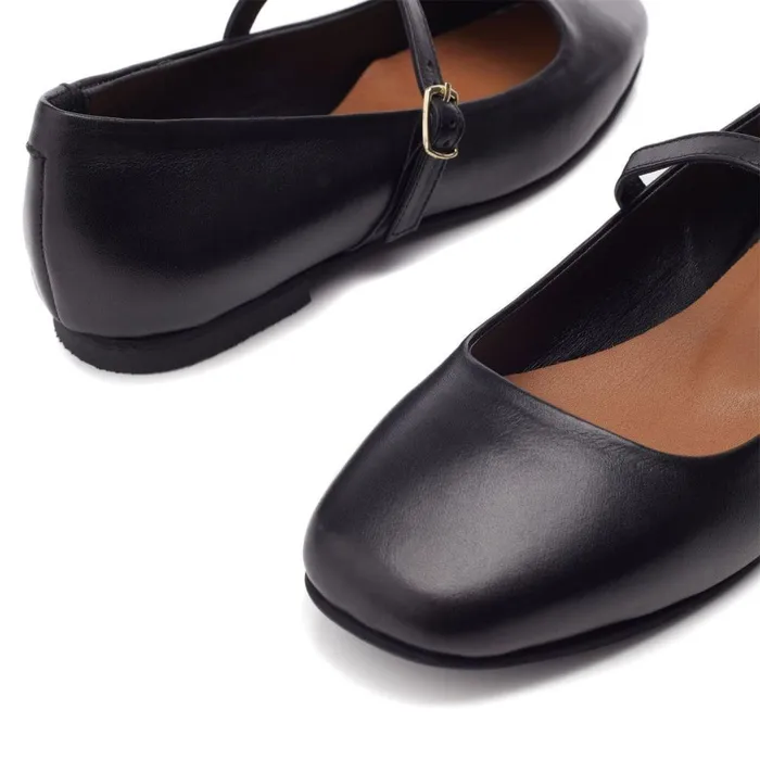 Women Moda In Pelle Casual Shoes Ellysa Black Leather