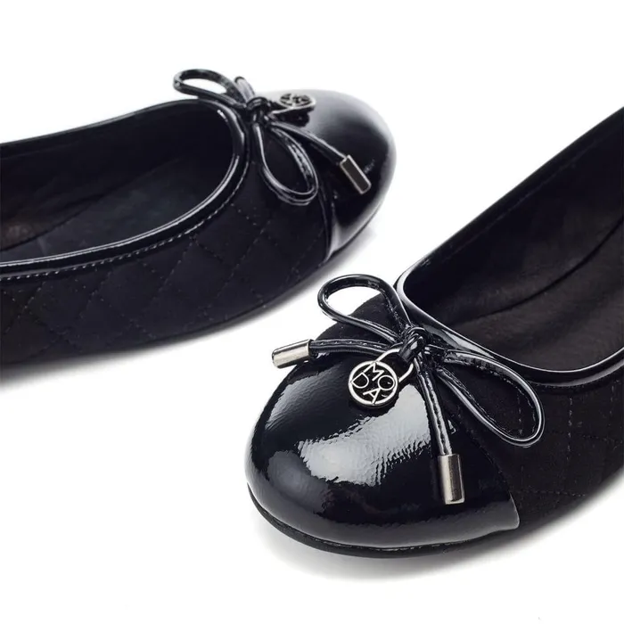 Women Moda In Pelle Flat And Ballerina Shoes Ferme Black Alcantara