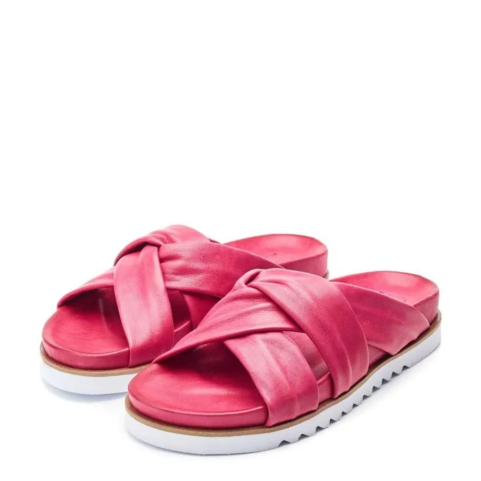 Women Moda In Pelle Flatform Sandals Norrina Raspberry Leather
