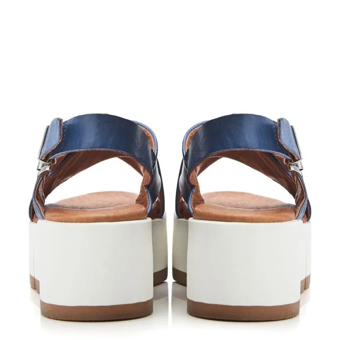 Women Moda In Pelle Flatform Sandals Ritika Blue Leather