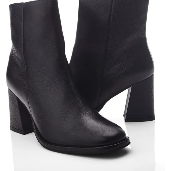 Women Moda In Pelle Heeled And Wedge Boots Kalinda Black Leather