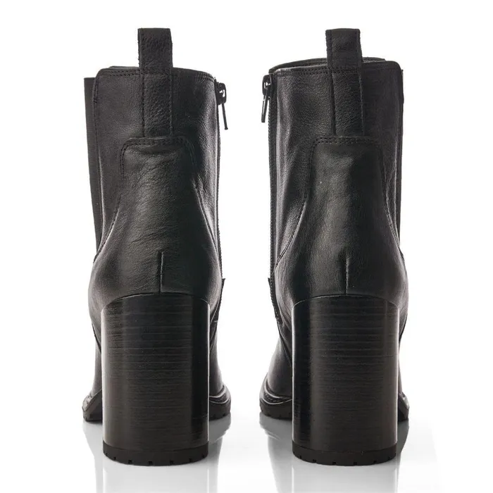 Women Moda In Pelle Heeled And Wedge Boots Kayari Black Leather