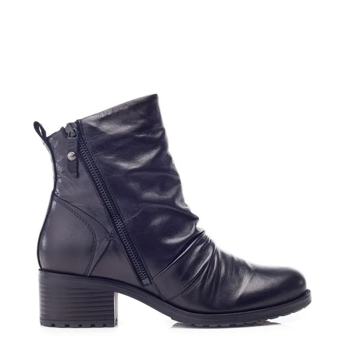 Women Moda In Pelle Heeled And Wedge Boots Onika Black Leather