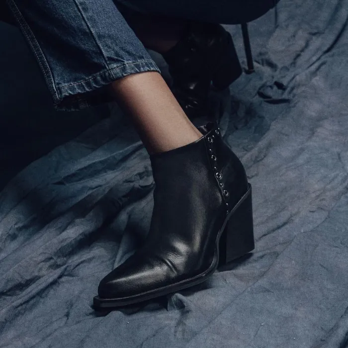 Women Moda In Pelle Heeled And Wedge Boots Penza Black Porvair