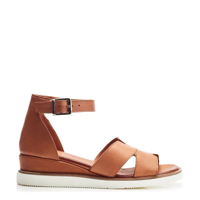 Women Moda In Pelle Wedge Sandals Emika Tan Leather