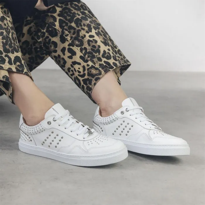 Women Moda In Pelle White Trainers Betee White Leather