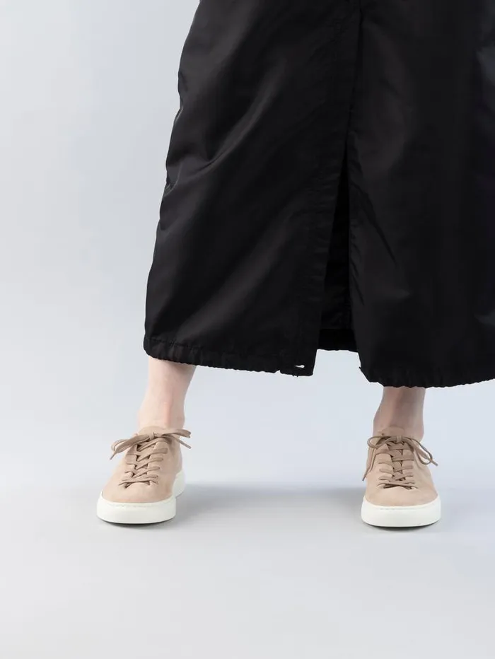 Women Officine Creative Footwear LEGGERA 100 Rose Suede Low Top Sneakers