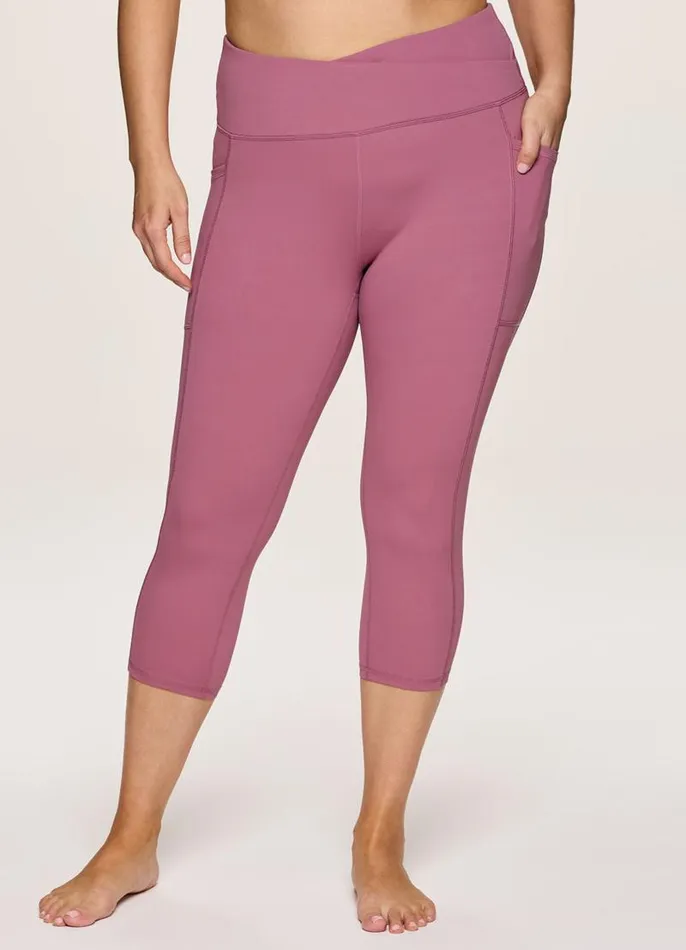 Women Plus Crossover Ultra Hold Capri Dusty Rose RBX Active Leggings