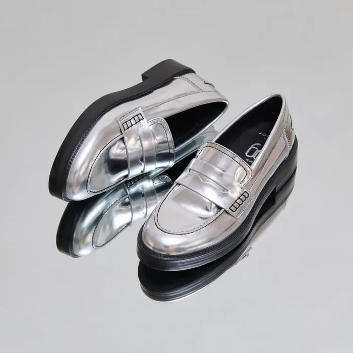 Women Roundtoe Loafers Silver JONAK 60 Years