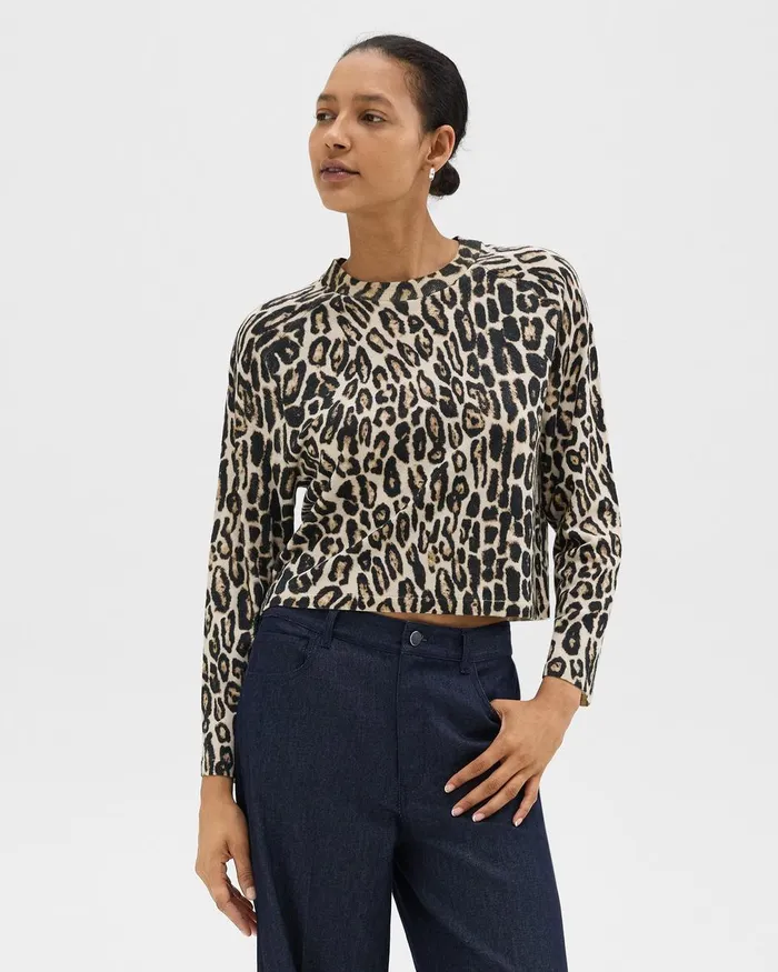Women Theory Sweaters Cardigans Cropped Leopard Print Sweater In Merino Wool Beige Multi