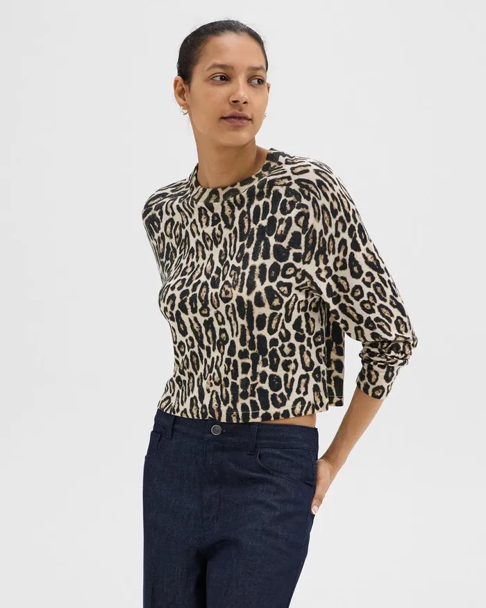 Women Theory Sweaters Cardigans Cropped Leopard Print Sweater In Merino Wool Beige Multi