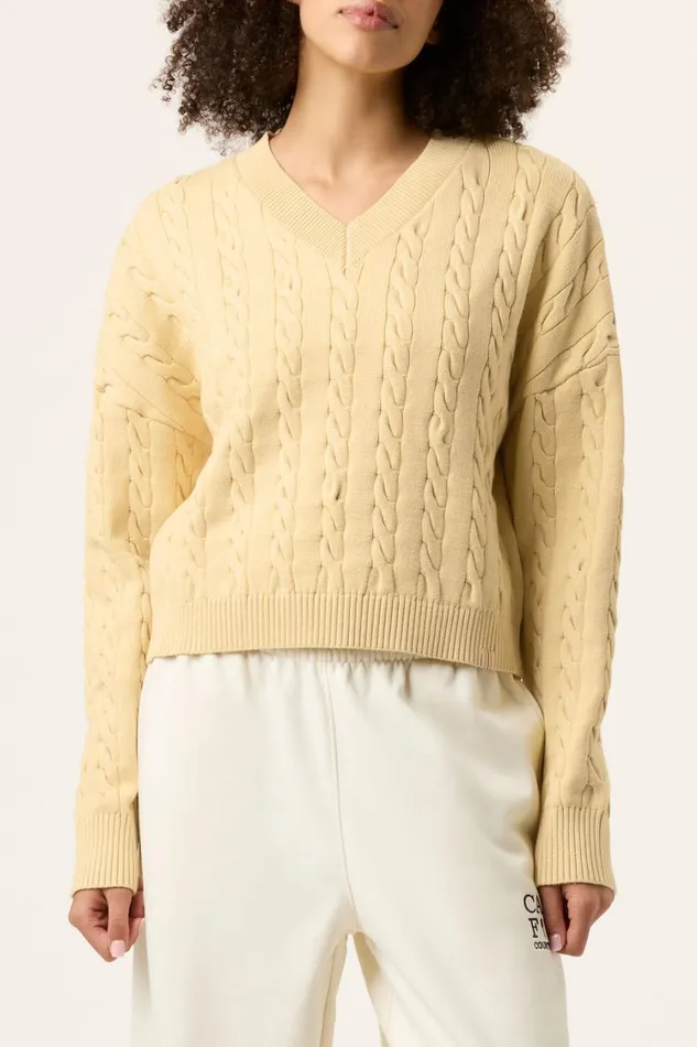 Women Tops and TShirts Fila Baseline Chunky VNeck Sweater 200 Soy Bean Women Tops and TShirts Fila Baseline Chunky VNeck Sweater 200 Soy Bean